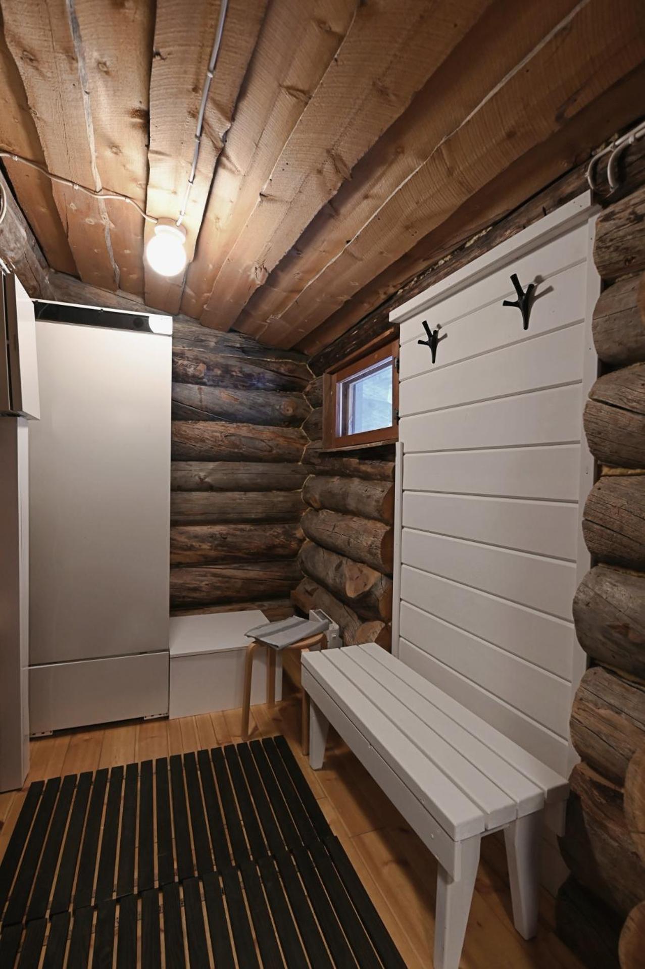 Classic Log Cabin Ski-In Ski-Out Levi Pokoj fotografie