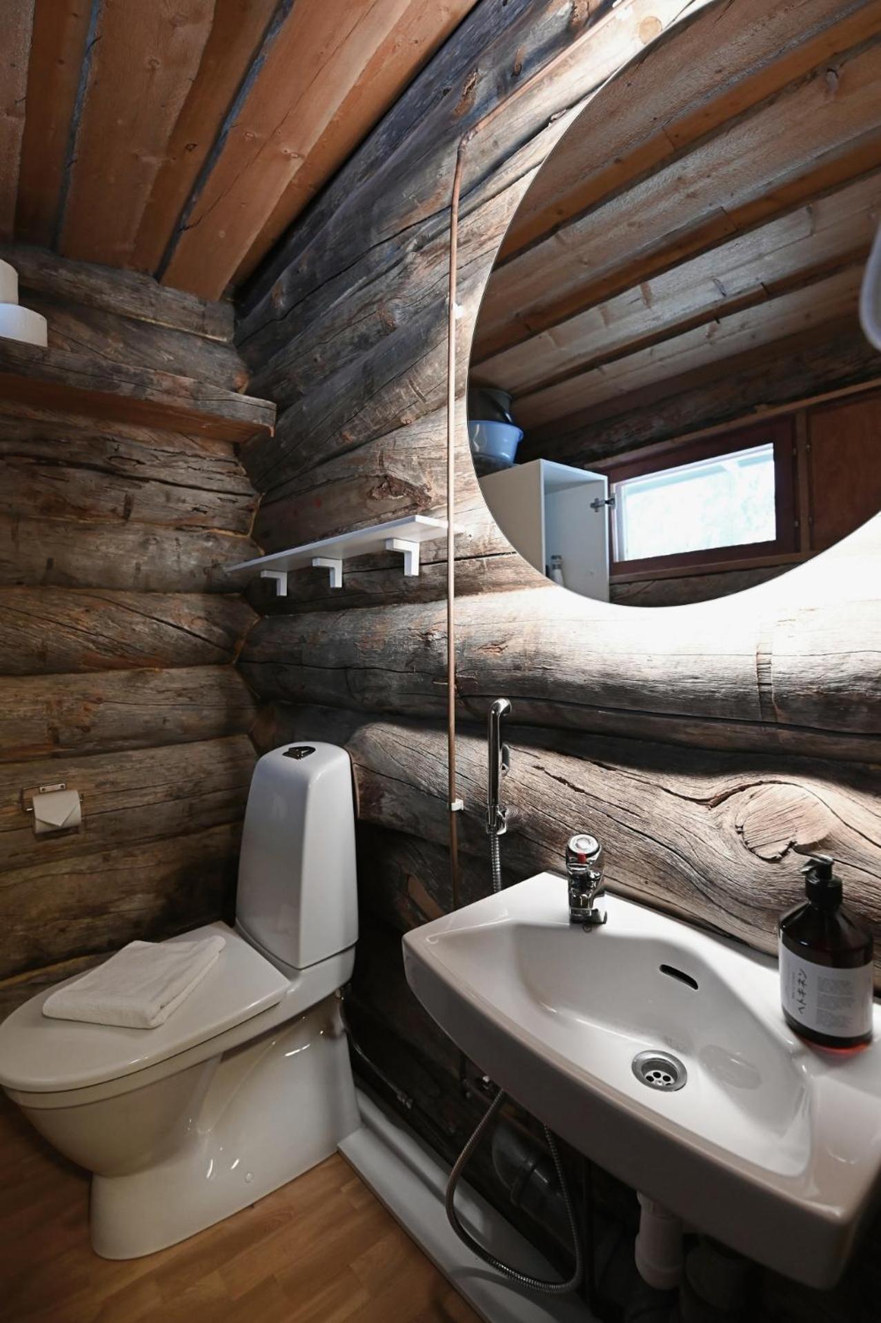 Classic Log Cabin Ski-In Ski-Out Levi Pokoj fotografie