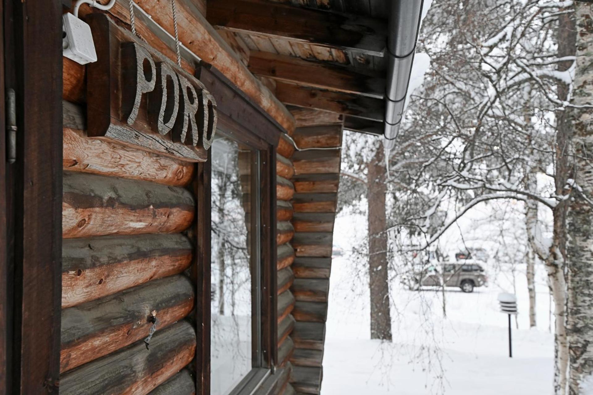 Classic Log Cabin Ski-In Ski-Out Levi Exteriér fotografie